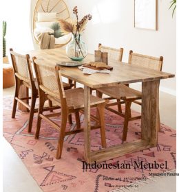 Set meja makan, meja makan, Set meja makan minimalis, khamila mebel,khamila furniture Jepara mebel, Indonesian meubelSet Meja Makan Jati High Quality